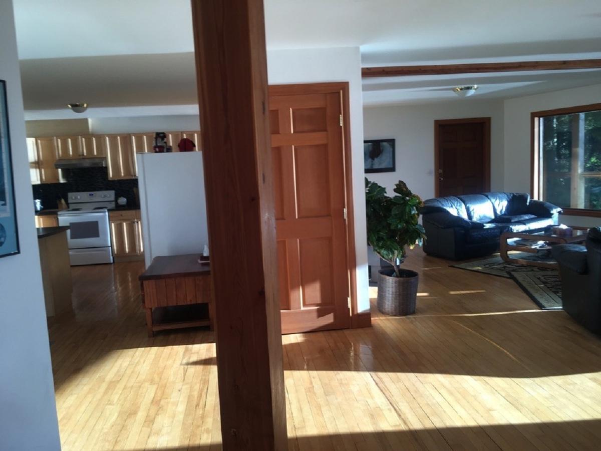Tofino Stormbay Guest House מראה חיצוני תמונה